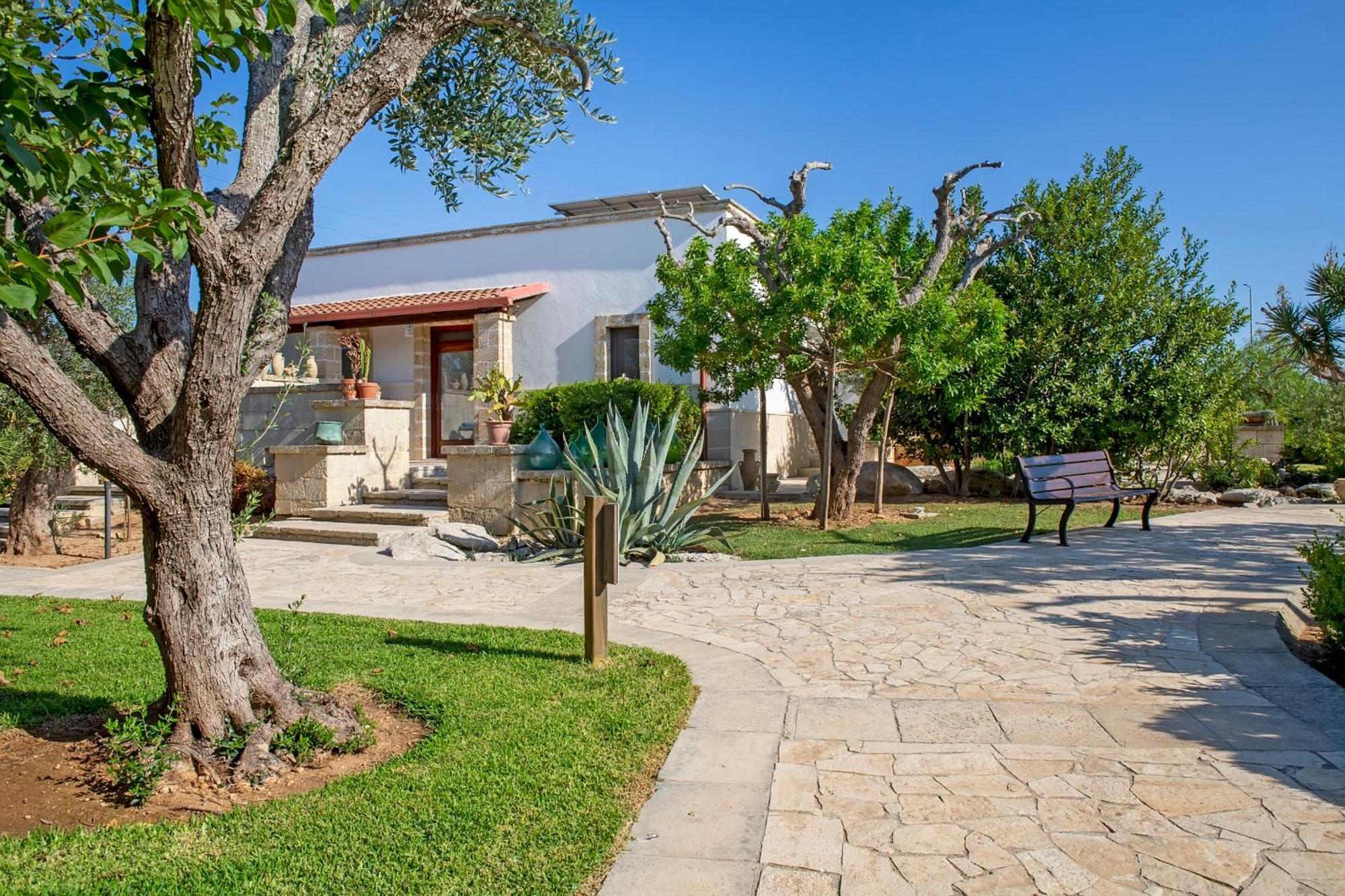 Masseria L'Uliveto Agri Resort Отранто Екстер'єр фото